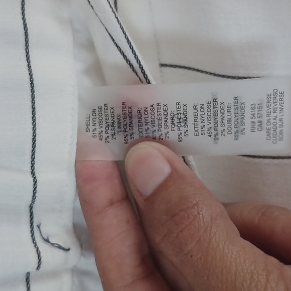 Tommy Hilfiger Wpmen' Striped Black White  Elastic Back Waist Dress Pants size 6 - Picture 7 of 12